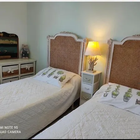 Grand T3 Meuble Luxe Daire *